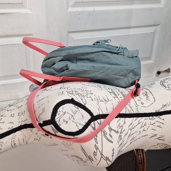 Fjallraven Kanken Backpack in Teal and Coral - Picture 4 of 11